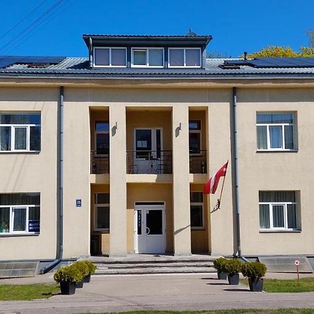 Happy Hotel Riga Exterior foto